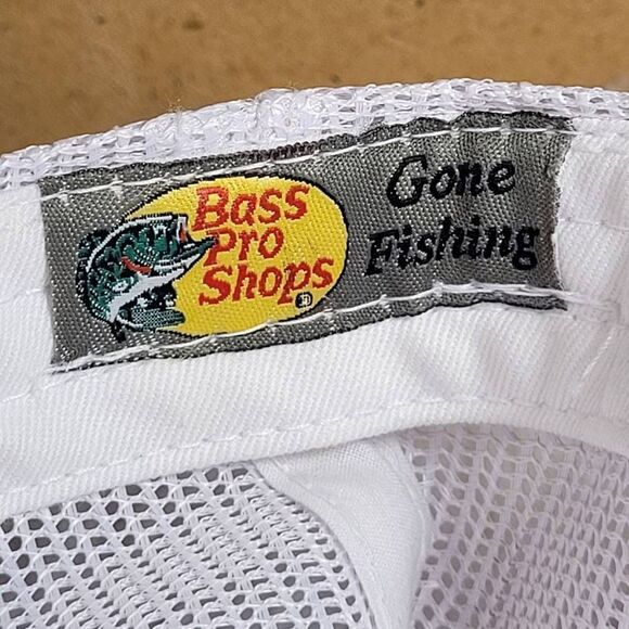Bass Pro Shop White Trucker Hat- OSFM - Picture 2 of 5